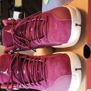 Air Jordan 12 retro